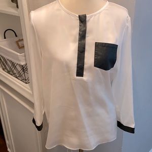 Rachel Roy Blouse ( like new)
